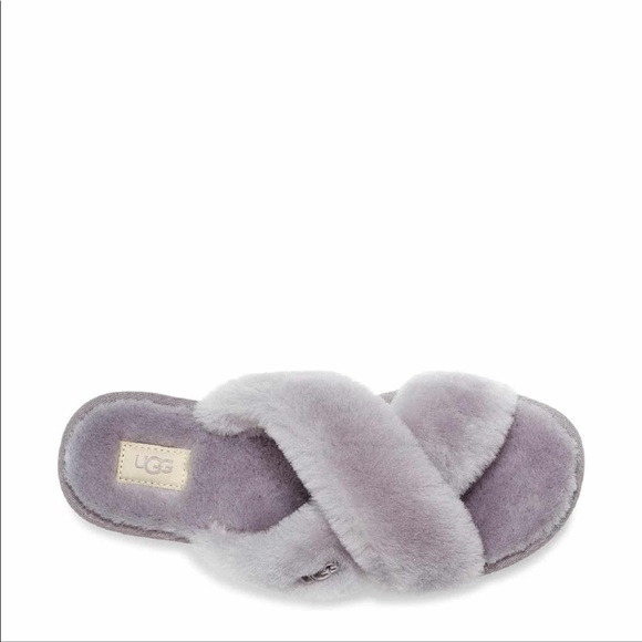 UGG fuzzette genuine shearling slippers - Picture 14 of 15